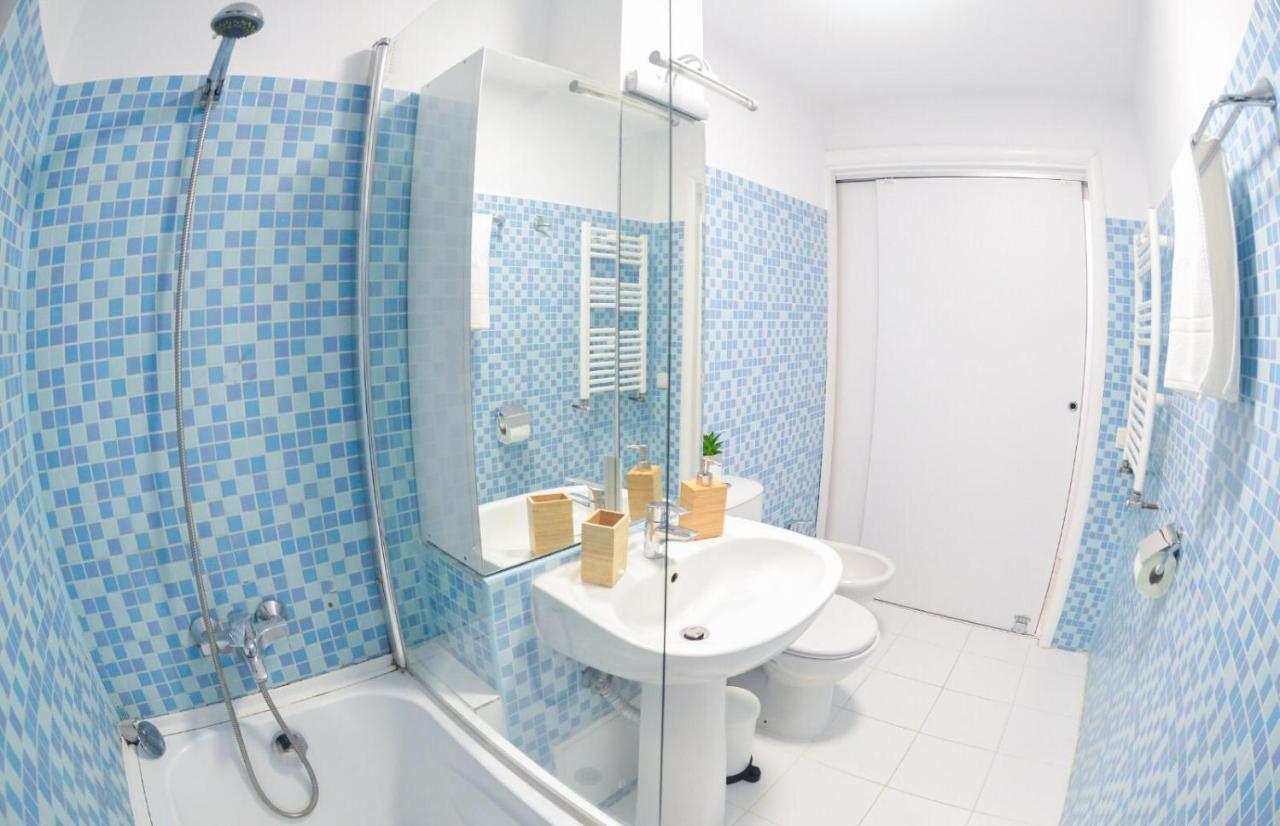 Spacious And Modern Apartment Close To Old City Bukarest Eksteriør billede
